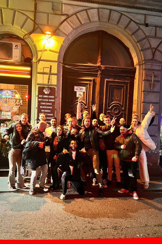 Budapest: Guided Bar Crawl with 1 Hour Open Bar and Shots - The one-hour open bar and what it is worth