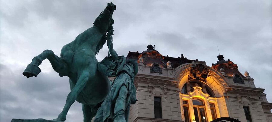 Budapest: Guided City Walking Tour in Buda and Pest - Matthias Church and Fisherman’s Bastion