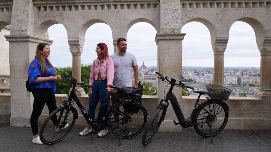 Budapest: Guided E-Bike Sightseeing Tour - Why an e-bike makes sense in hilly Budapest