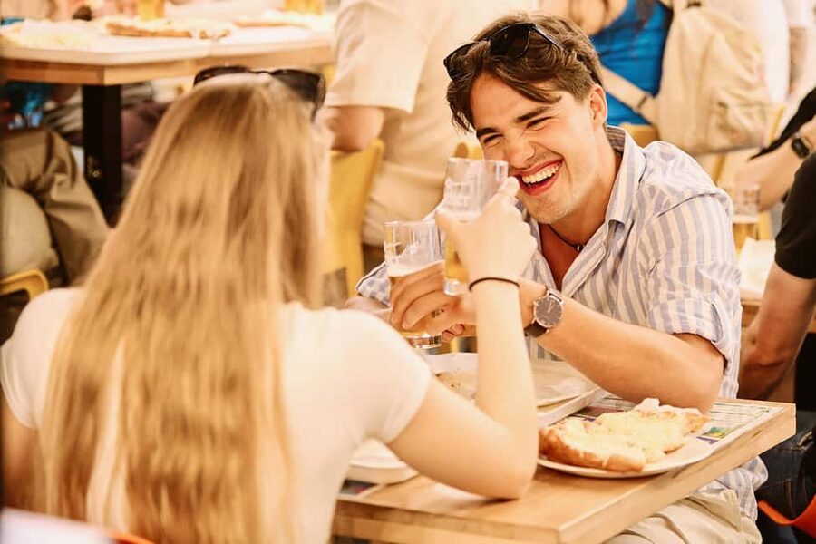 Budapest Guided Food Tour with Drinks Included - Group size, timing, and small practical details