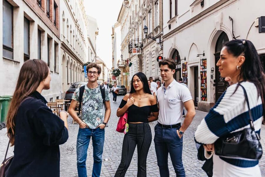 Budapest: Guided Foodie Walking Tour with Food and Drinks - Hungarian soup and lángos: the casual opening