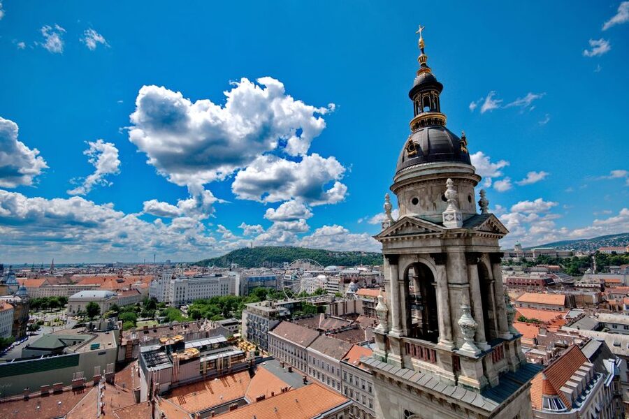 Budapest: Guided Walking Tour of Pest - Liberty Square, Art Nouveau, and Smaller Streets