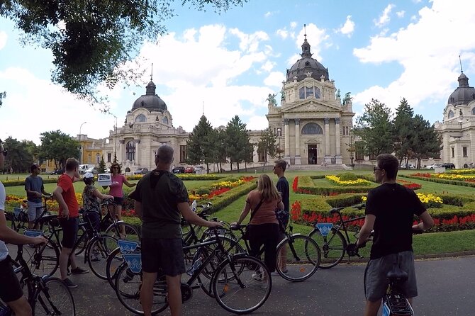 Budapest Highlights Bike Tour with a local guide - St. Stephen’s Basilica and Hungarian religious tradition