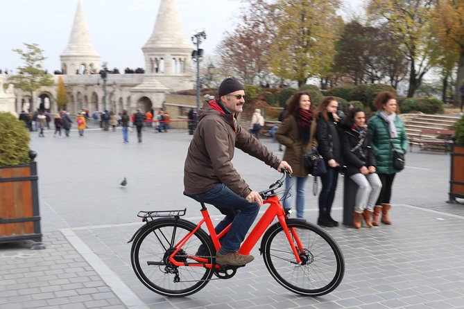 Budapest: Historic Downtown ride on E-Bicycles Buda & Pest - Parliament and the Danube memorial