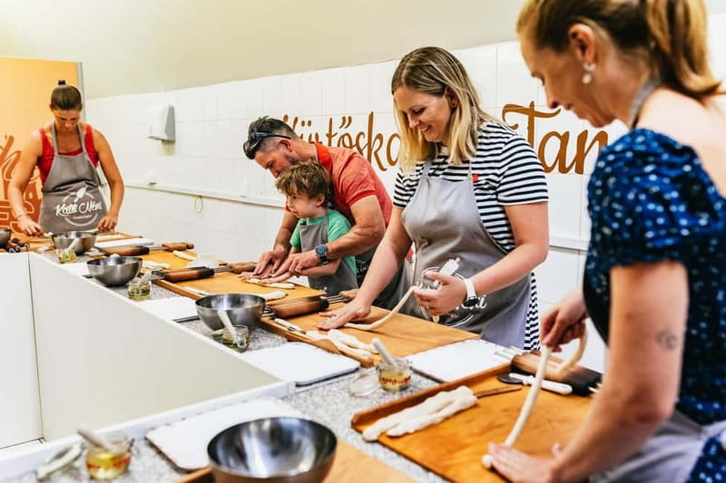 Budapest: Hungarian Chimney Cake Workshop in the City Center - Should you book the chimney cake workshop?