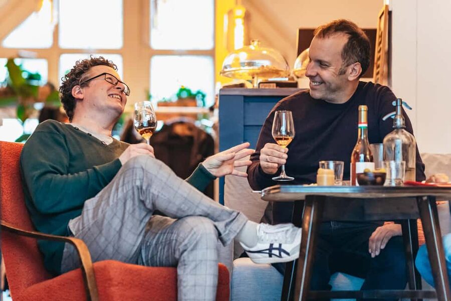 Budapest: Hungarian Wine Tasting with 7 Wines and Tapas - Booking details worth keeping in mind
