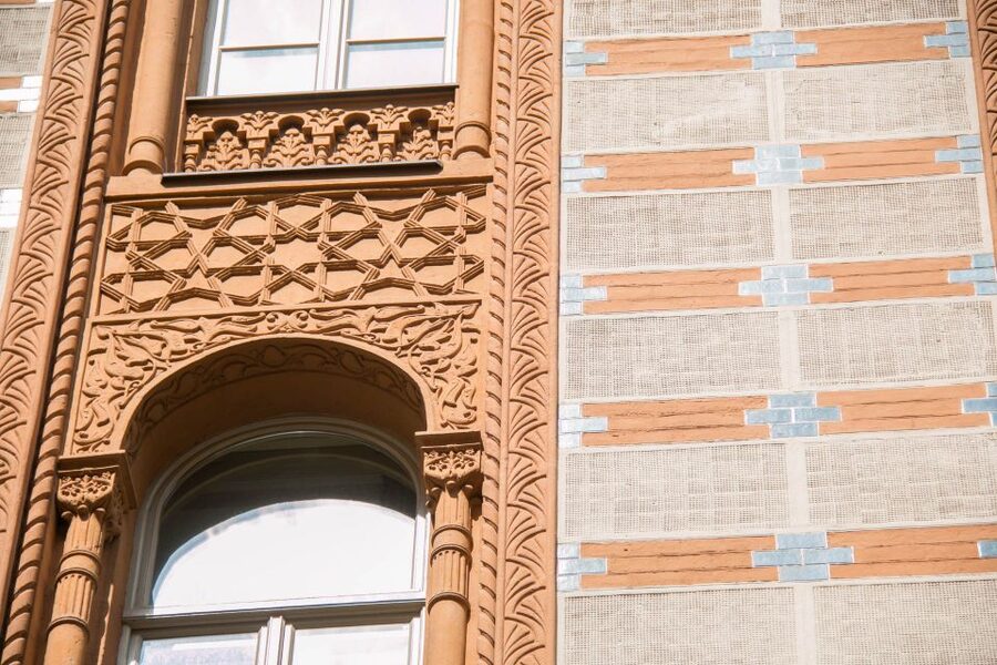 Budapest: Jewish Heritage Walking Tour with Historian Guide - Rumbach Street Synagogue: architecture with a story