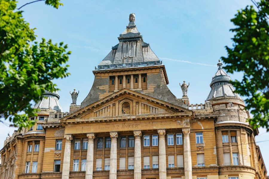 Budapest: Jewish History Guided Walking Tour with Historian - Key points to know before you book