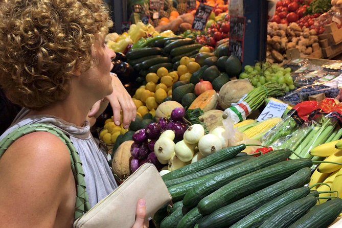 Budapest Market Tour & Home Cooking Class with local Chef & Guide - Choosing your Hungarian main course