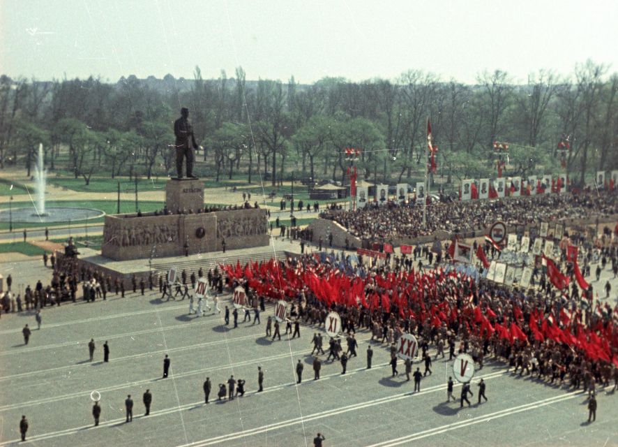 Budapest: Memento Park and Icons of Communism Guided Tour - Key points to know before you go