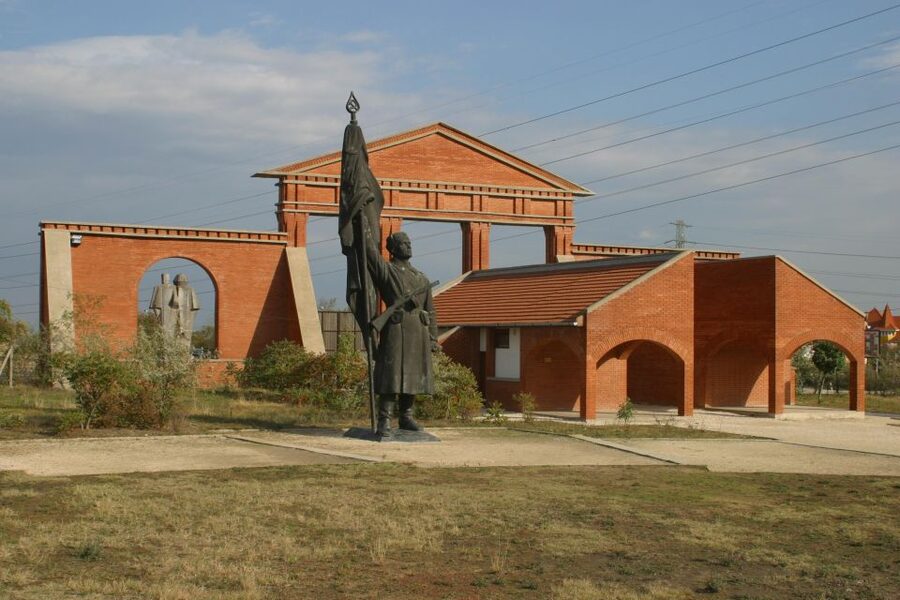 Budapest: Memento Park Ticket - Why Memento Park matters in Budapest