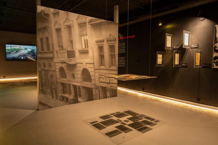 Budapest: Mika Tivadar Secret Museum Entry Ticket - Start at Hotel Mika Downtown on Kazinczy Street