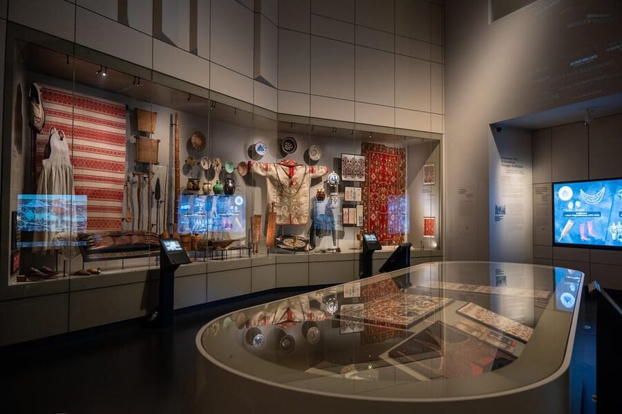 Budapest: Museum of Ethnography Entry Ticket - The Ceramics space and the audio guide