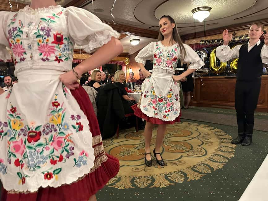 Budapest: New Year's Eve Party Cruise with Food & Live Show - Hungarian music before the DJ takes over