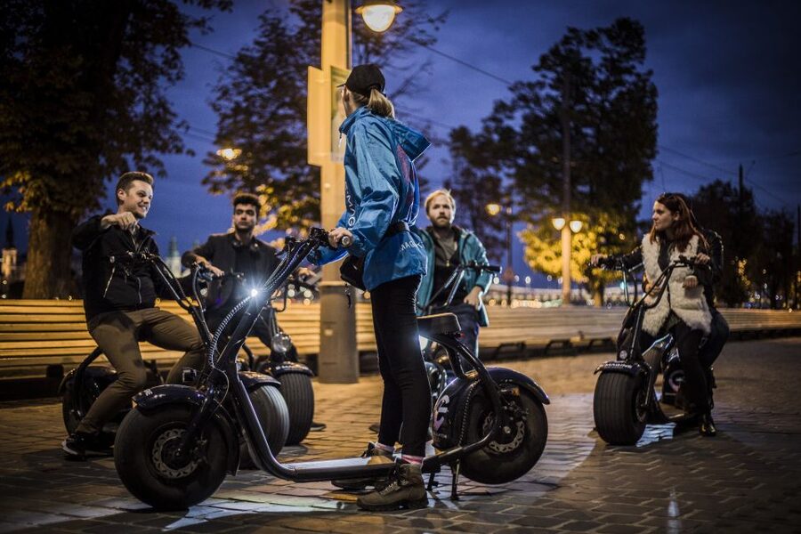 Budapest: Night Tour on MonsteRoller e-Scooter - The first 15 minutes: safety and practice