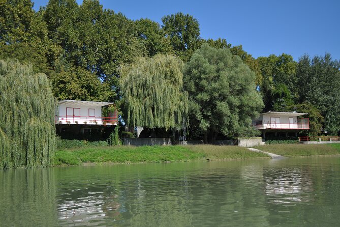 Budapest North Canoe Trip - The easier trip back with the current