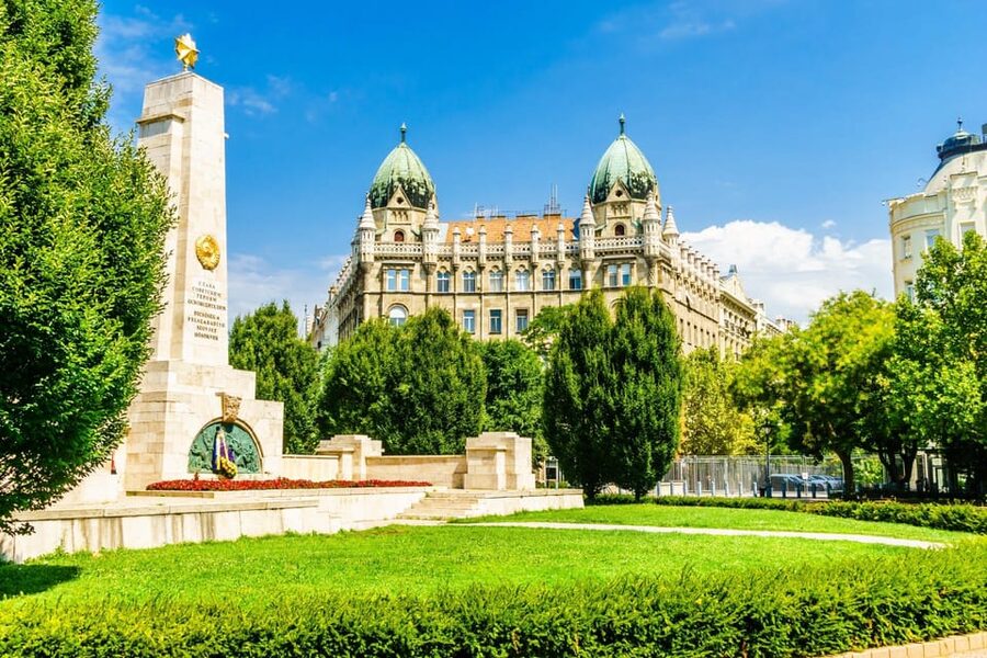 Budapest Old Town and Top Attractions Private Walking Tour - Should you book the Budapest Old Town walk?