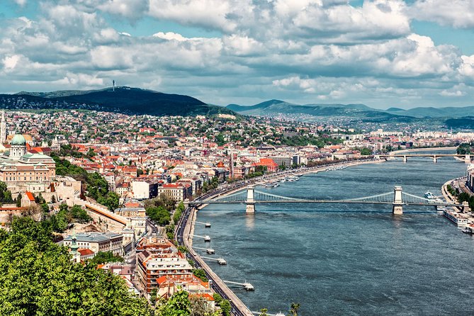 Budapest Overview Private tour - How the public transportation pass changes the day