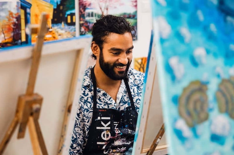 Budapest: Paint and sip experience - Inside the downtown FessNeki studio