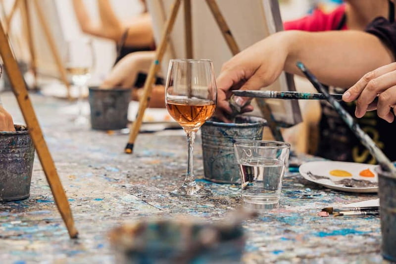 Budapest: Paint and sip experience - Should you book the Budapest paint and sip?