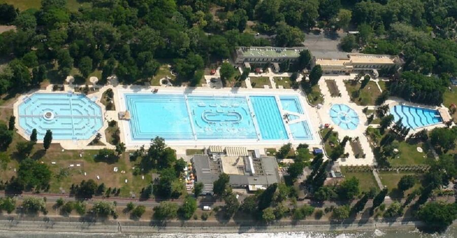 Budapest: Palatinus Spa & Pools Full-Day Admission - Arriving early makes a real difference