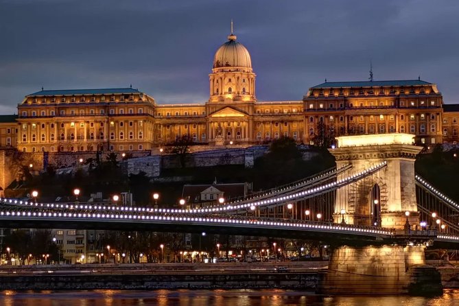 Budapest Parliament Audio Guide Tour with Danube Cruise - Why this Parliament and Danube pairing works