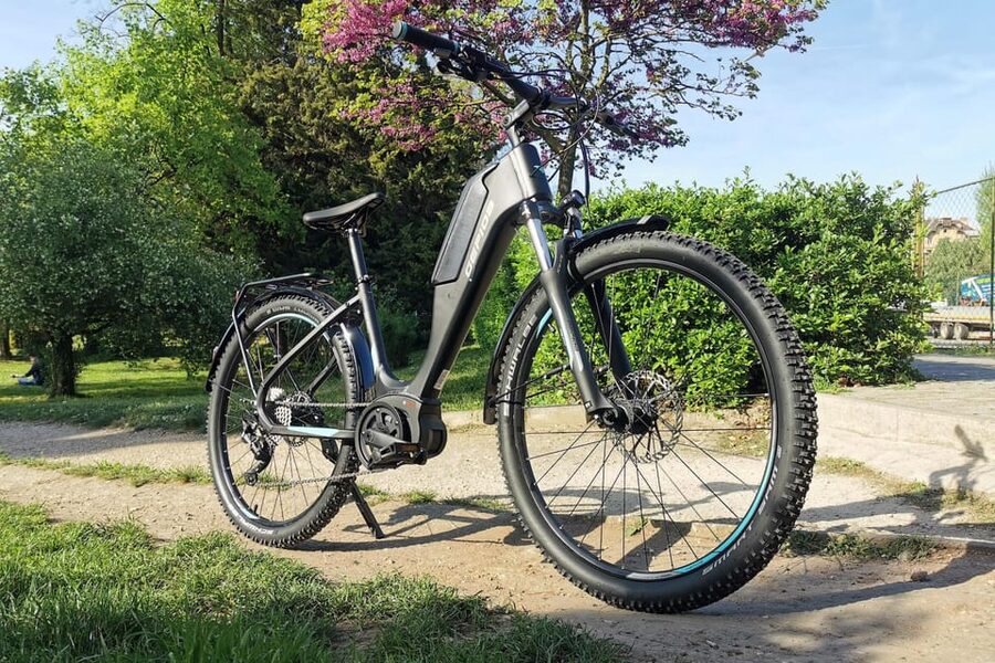 Budapest: Premium E-Bike Rental - No guide means more freedom, and more responsibility
