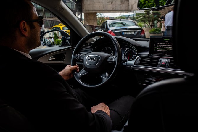 Budapest Private Airport Transfer in a Luxury Car - Who should choose this transfer?