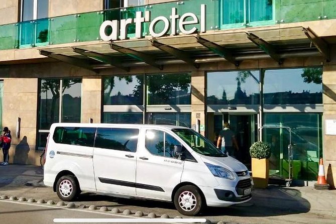 Budapest Private Airport Transfer to City or to BUD Airport Door 2 Door - The main risk: delays and strict timing