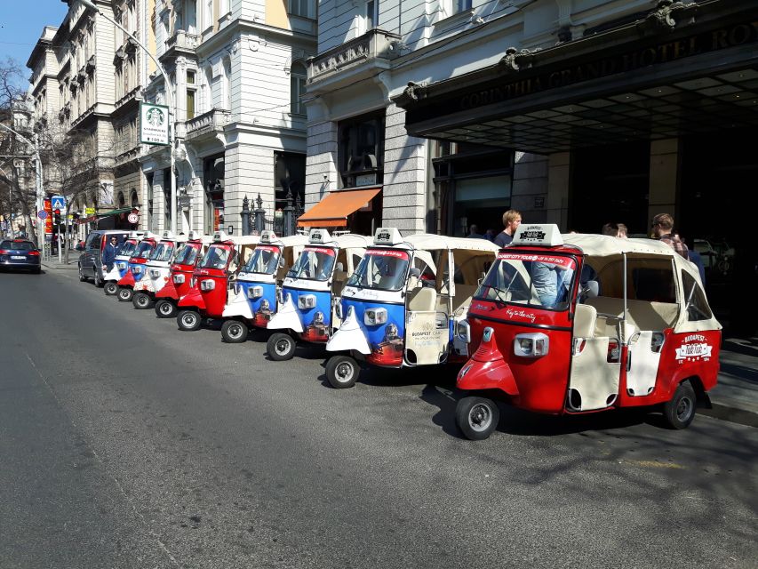 Budapest: Private City Tuk-Tuk Tour & Boat Cruise - Castle Garden Bazaar, Chain Bridge, and the Castle District