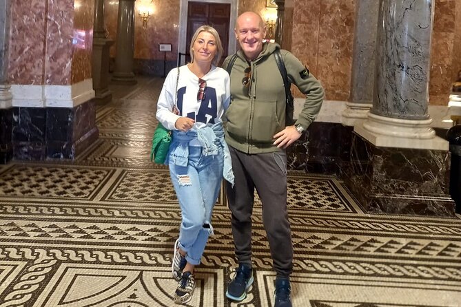 Budapest: Private Custom Walking Tour with A Guide (Private Tour) - What the reported guide experiences suggest