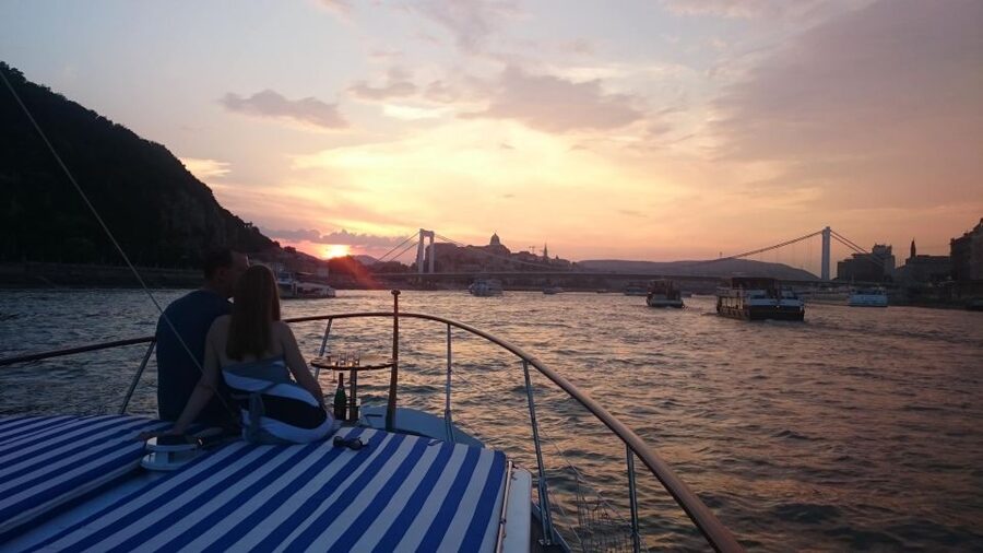 Budapest: Private Danube Yacht Cruise with Welcome Drink - Drinks, snacks, and a meal on board