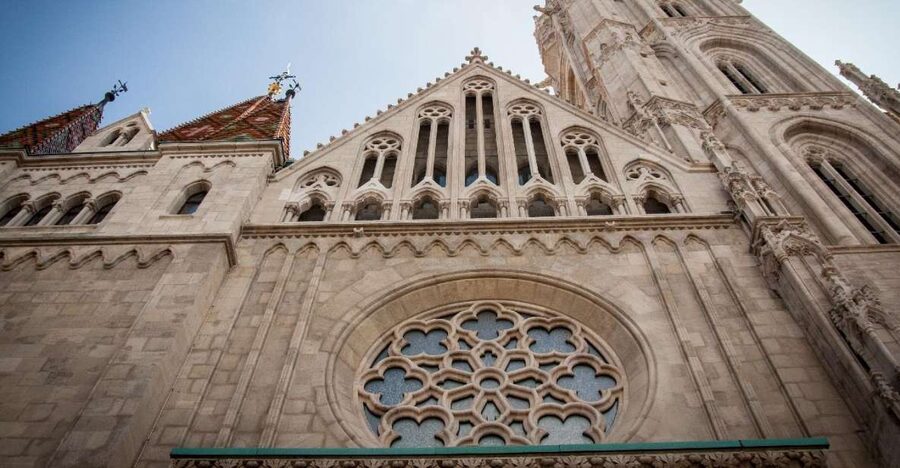 Budapest: Private Luxury Sightseeing Tour - Key points to know before booking