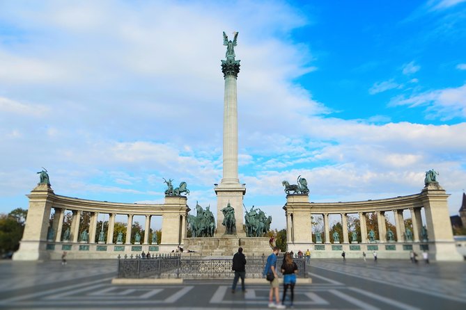 Budapest Private Luxury Sightseeing Tour with Guide and Transport - Parliament and St. Stephen’s Basilica begin the Pest circuit