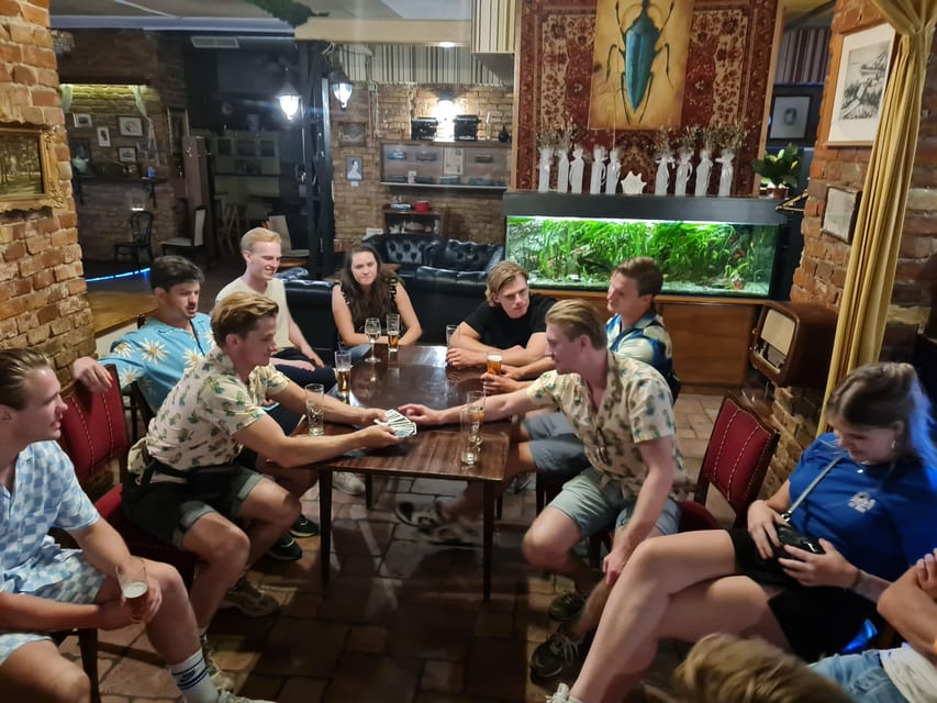 Budapest: Private, Personalized Pub Crawl, 3 drinks included - The two 15-minute walks between bars