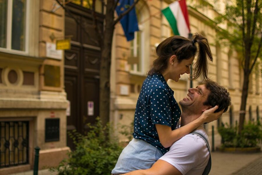 Budapest: Proposal Photos at enchanting Fisherman's Bastion - The proposal moment and the immediate reaction