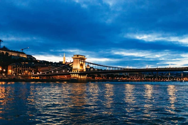 Budapest: Prosecco Dinner Cruise with Live Music - Is $103 a fair price?