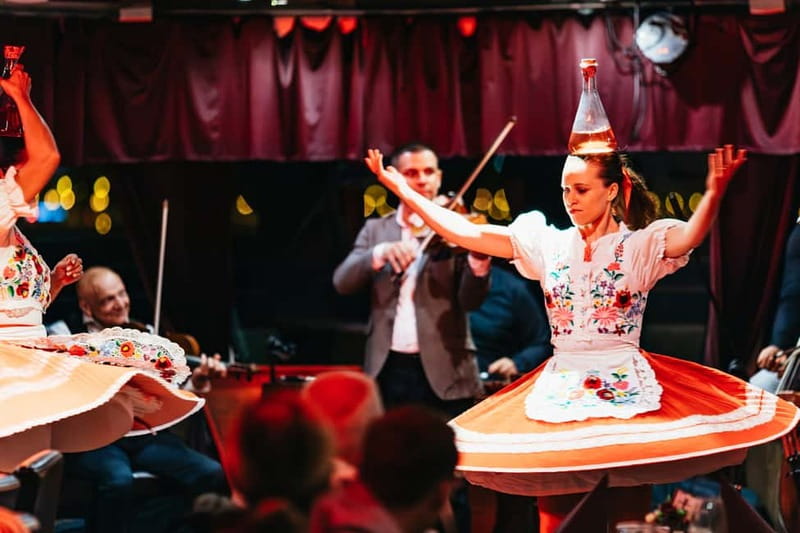 Budapest: Prosecco Dinner Cruise with Live Music - Should you book the Budapest prosecco dinner cruise?