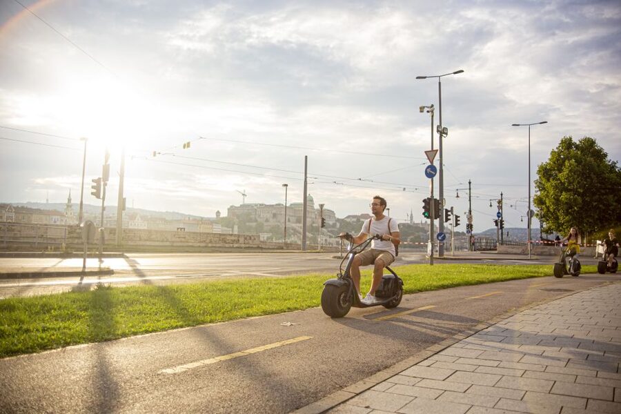 Budapest: Rent a Wide-Wheel E-Scooter - What the wide wheels change