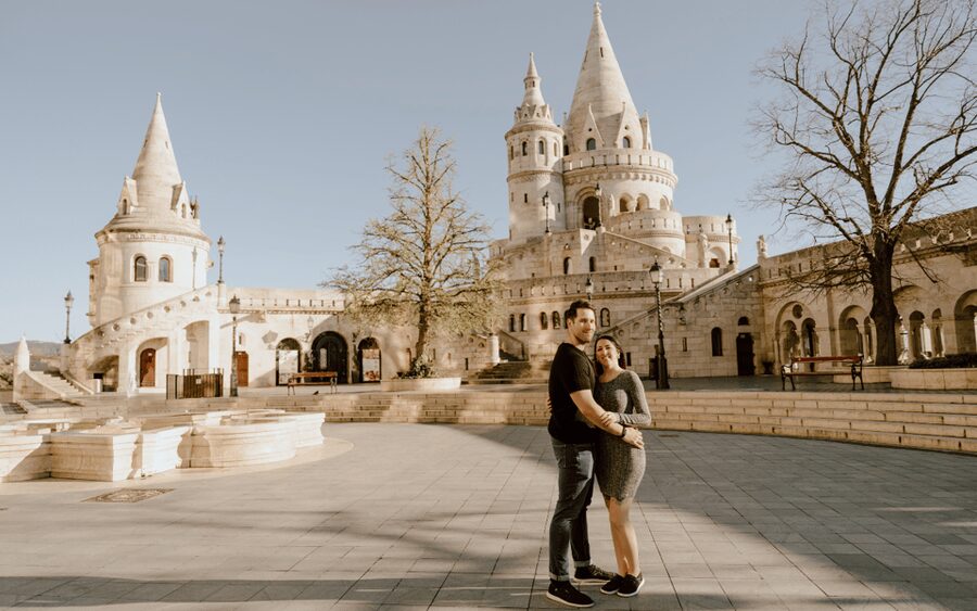 Budapest: romantic photoshoot at Buda's iconic sightseeings - From cobblestone streets to Buda Castle views