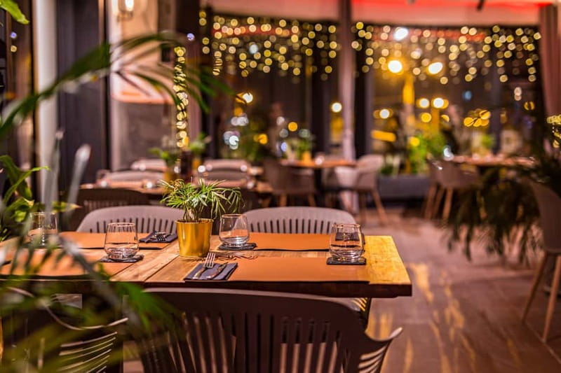 Budapest: Rudas Spa Entry with 3-Course Meal - Turning the visit into a three-course meal