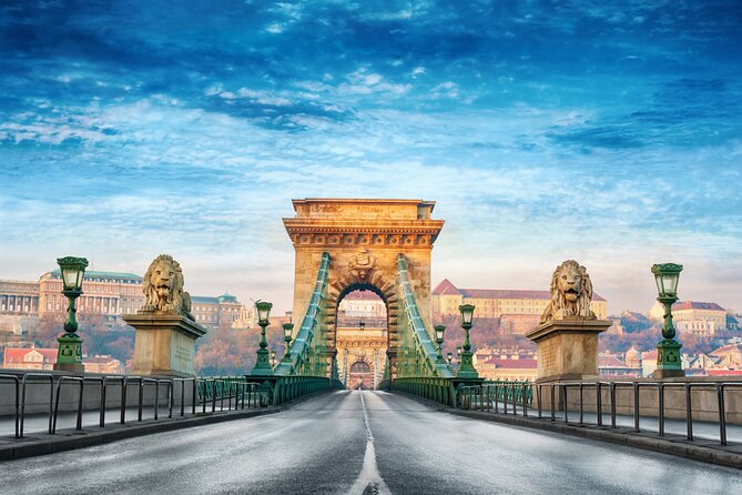 Budapest Scavenger Hunt and Highlights Self Guided Audio Tour - Why this Budapest route works well