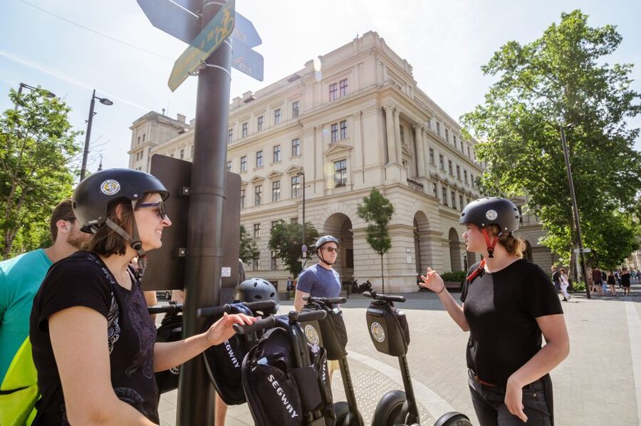 Budapest: Segway Sightseeing Tour - What the guide adds to the experience