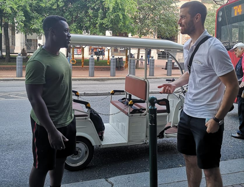 Budapest: Sightseeing Tour by Electric Tuktuk - From Oktogon to Heroes’ Square and City Park