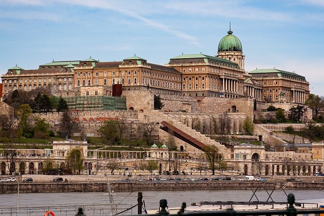 Budapest Sightseeing with Drink Included - Gellért Hill gives the river its best height