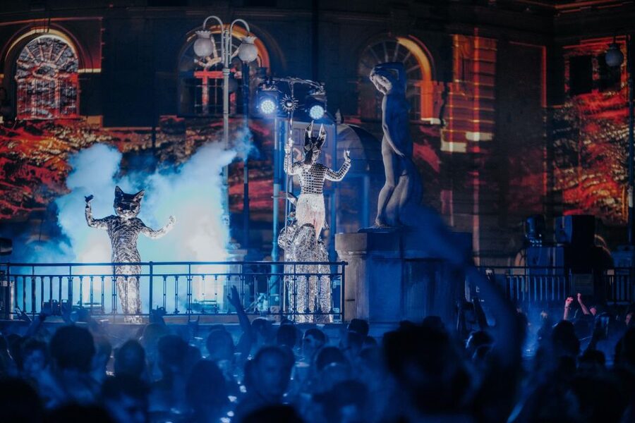Budapest: Sparty - The Ultimate Late-Night Spa Party Ticket - Changing, lockers, and what to pack