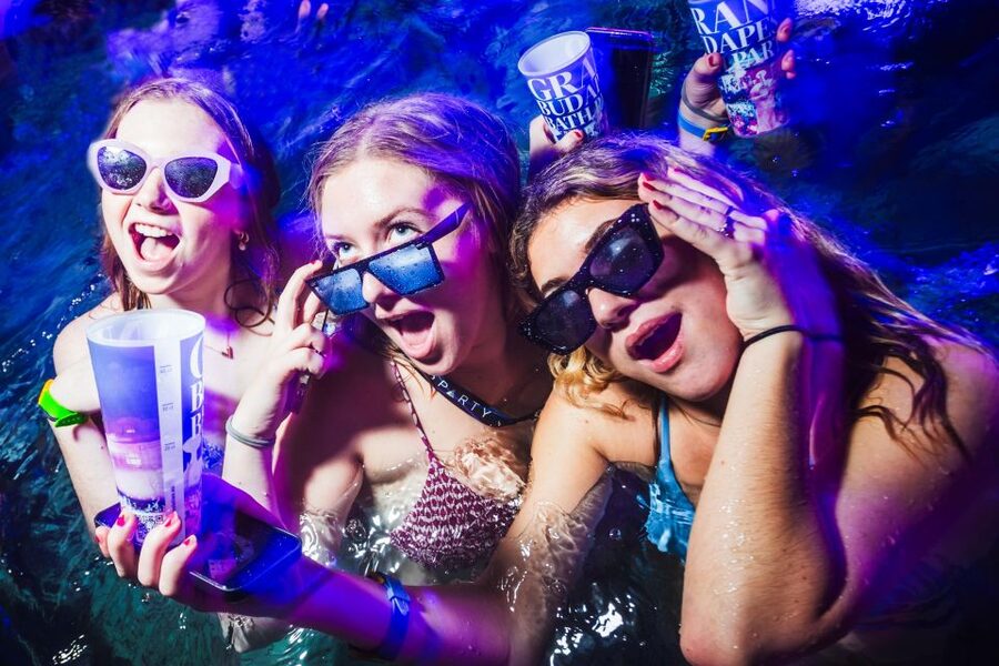 Budapest: Sparty - The Ultimate Late-Night Spa Party Ticket - Is Sparty suitable for a quiet spa lover?