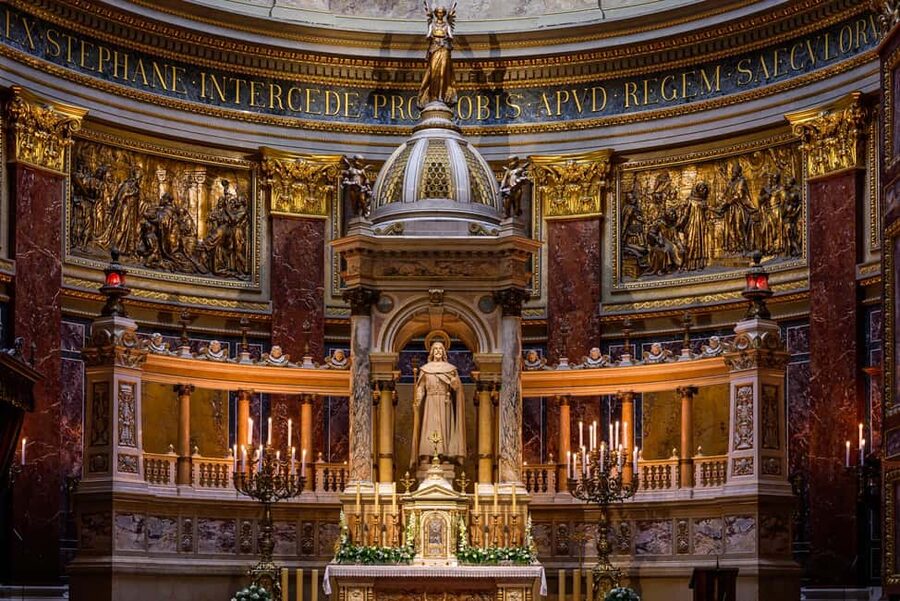 Budapest: St. Stephen's Basilica Entry with Terrace Option - Who will enjoy this experience most?
