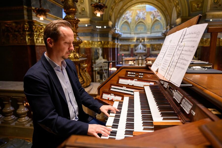Budapest: St.Stephen's Basilica Grand Organ Concert Tickets - Who will enjoy this experience most