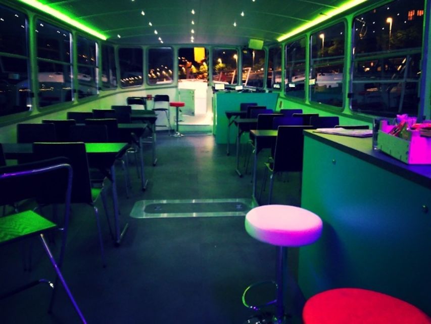 Budapest: Stag Party Boat with Beer and Wine - Dock 42 and finding the MS Klara